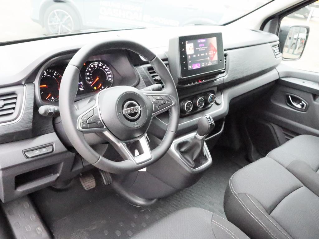 Nissan Nissan