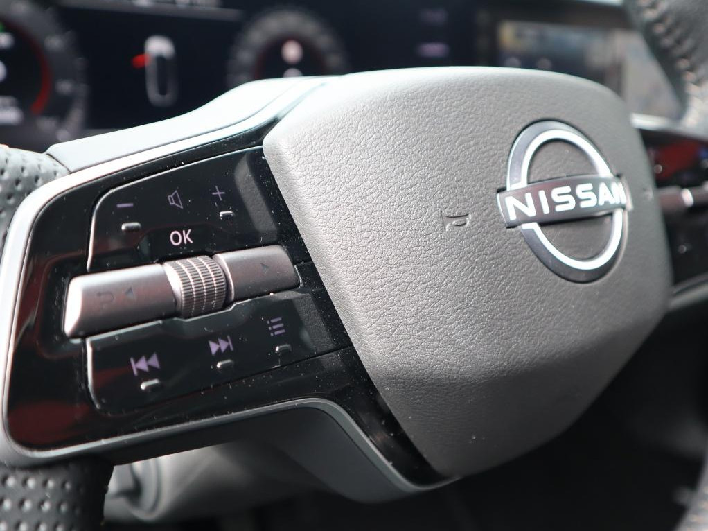 Nissan Nissan