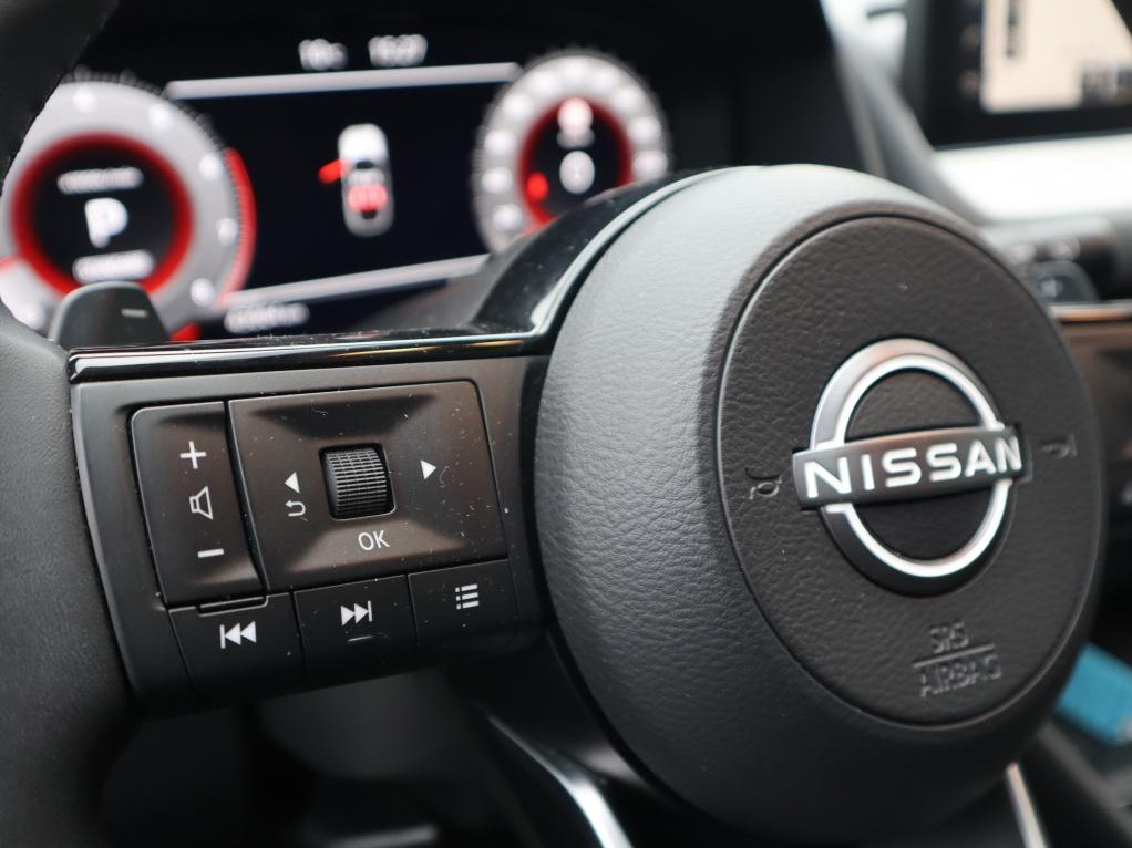 Nissan Nissan
