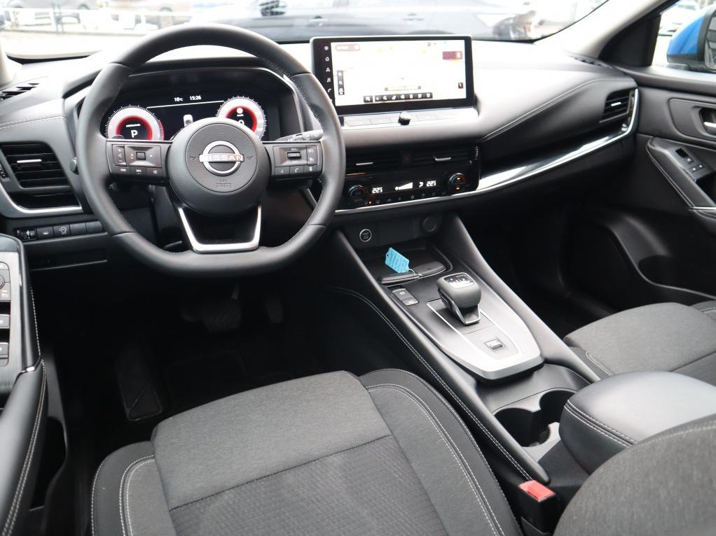 Nissan Nissan