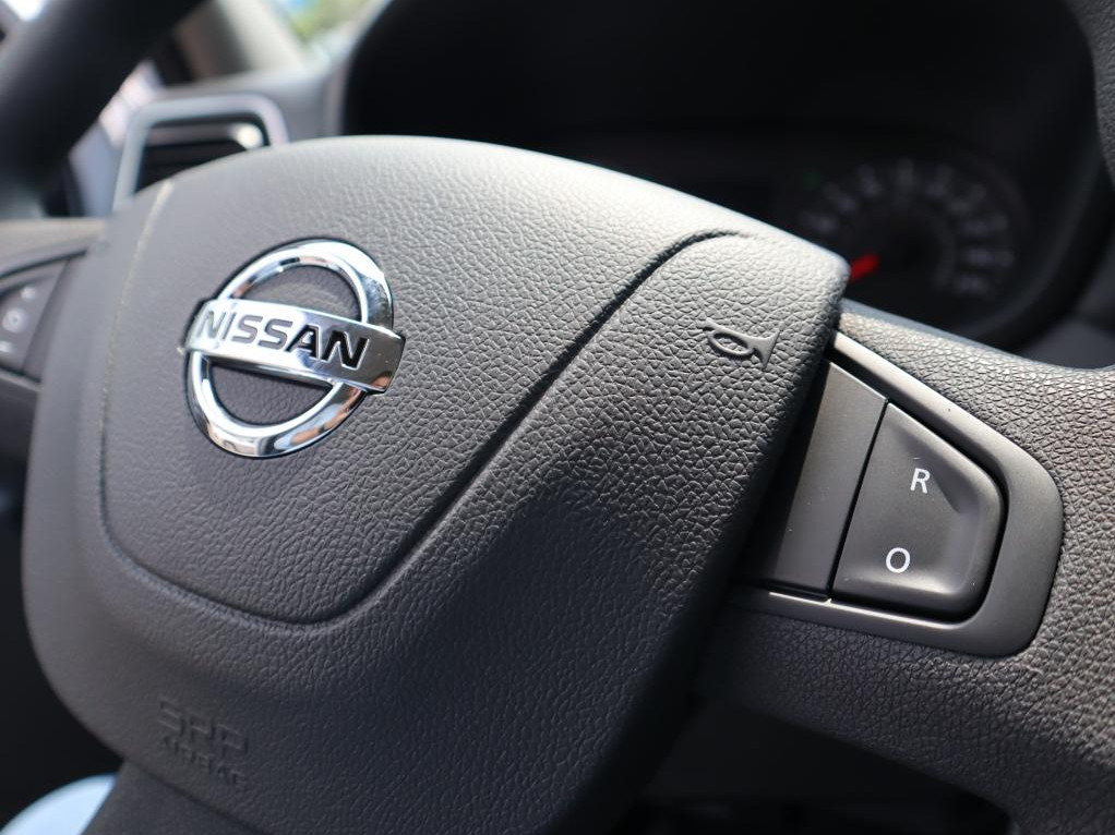 Nissan Nissan