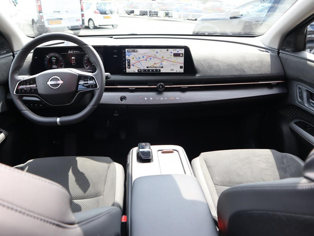 Nissan Nissan