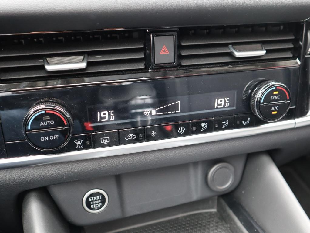 Nissan Nissan