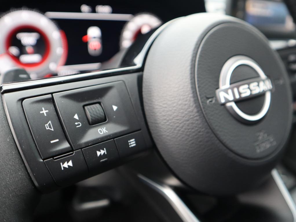 Nissan Nissan