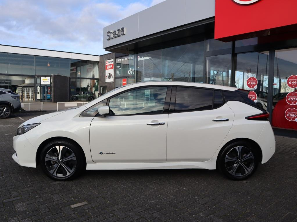 Nissan Nissan