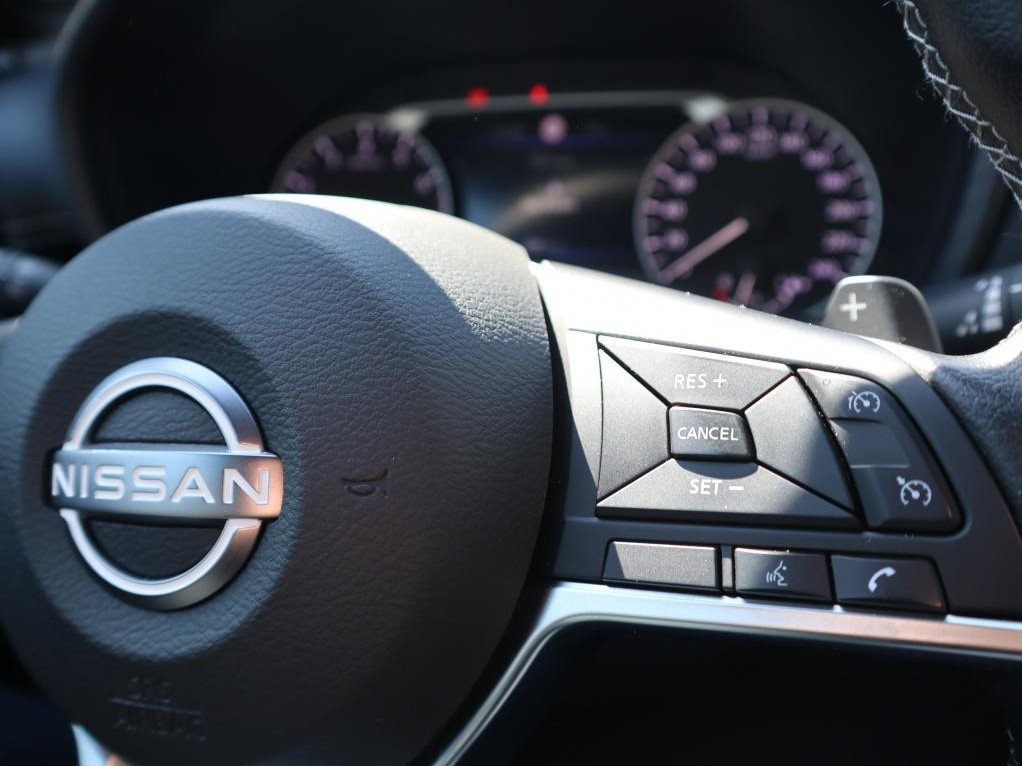 Nissan Nissan