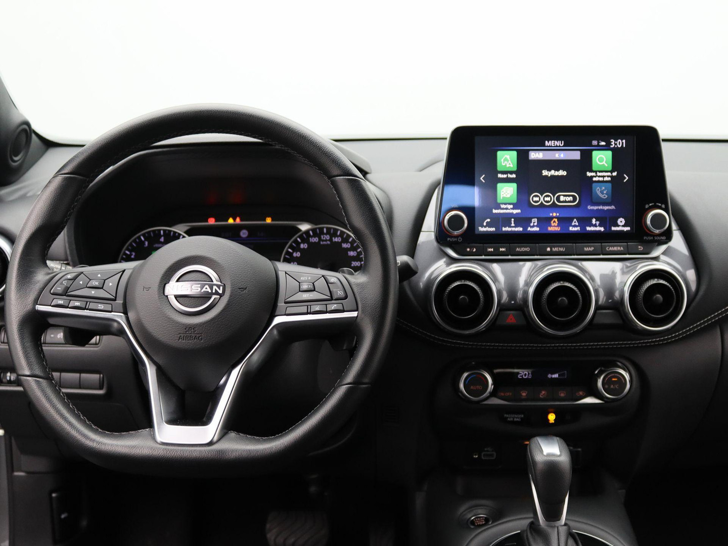 Nissan Nissan