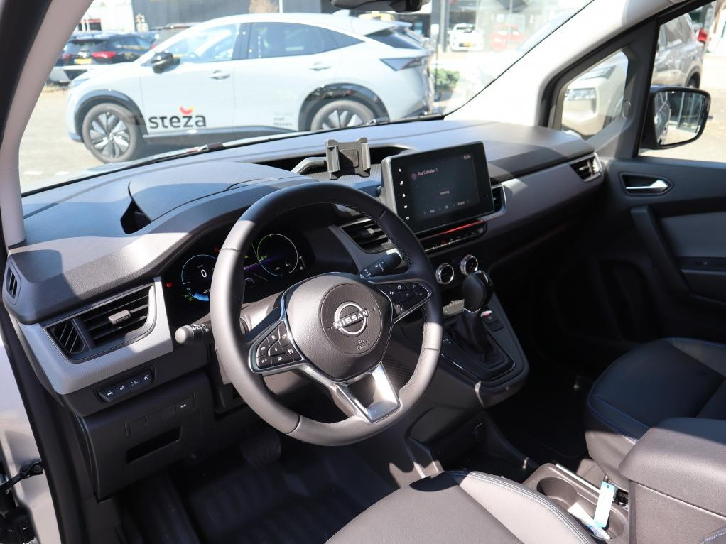 Nissan Nissan