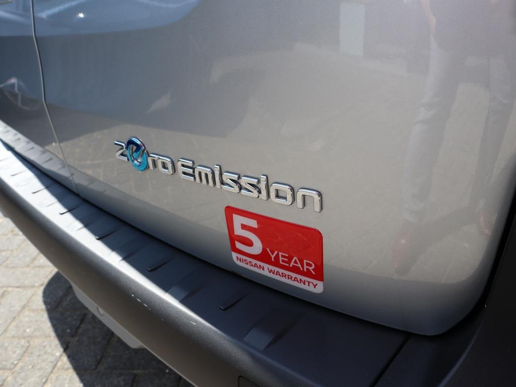 Nissan Nissan