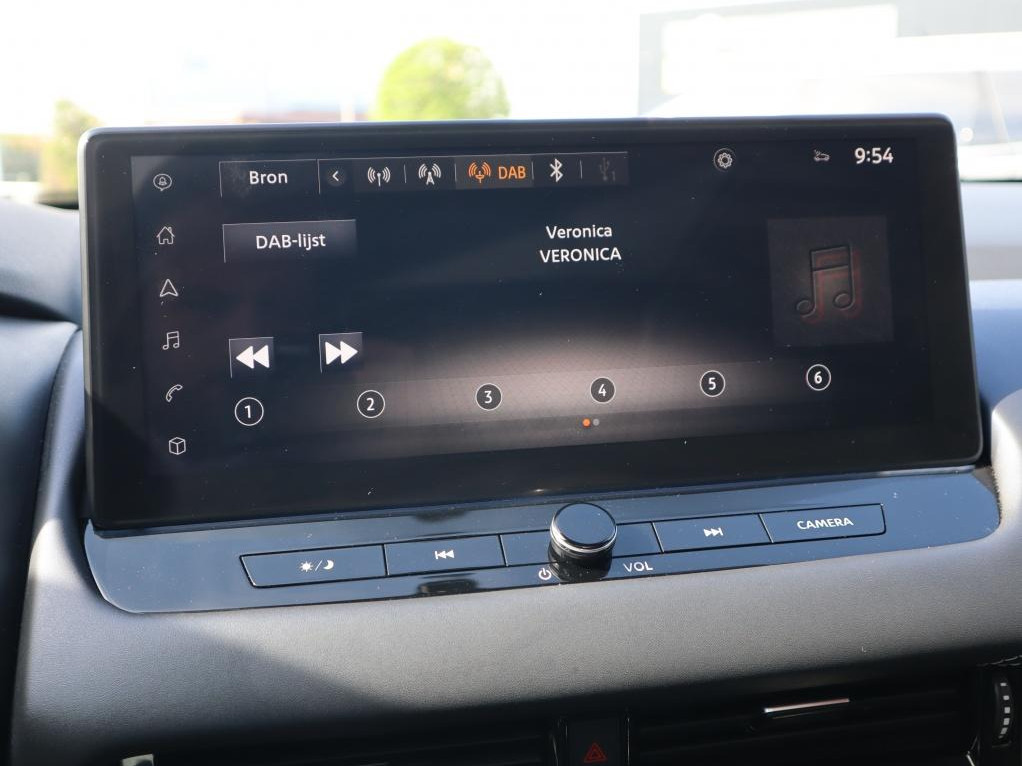 Nissan Nissan