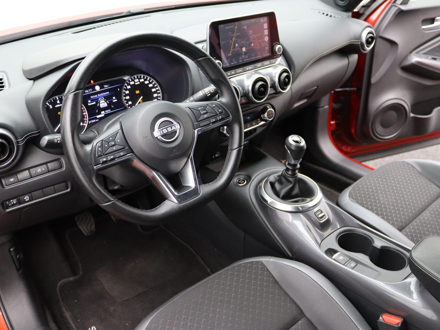 Nissan Nissan