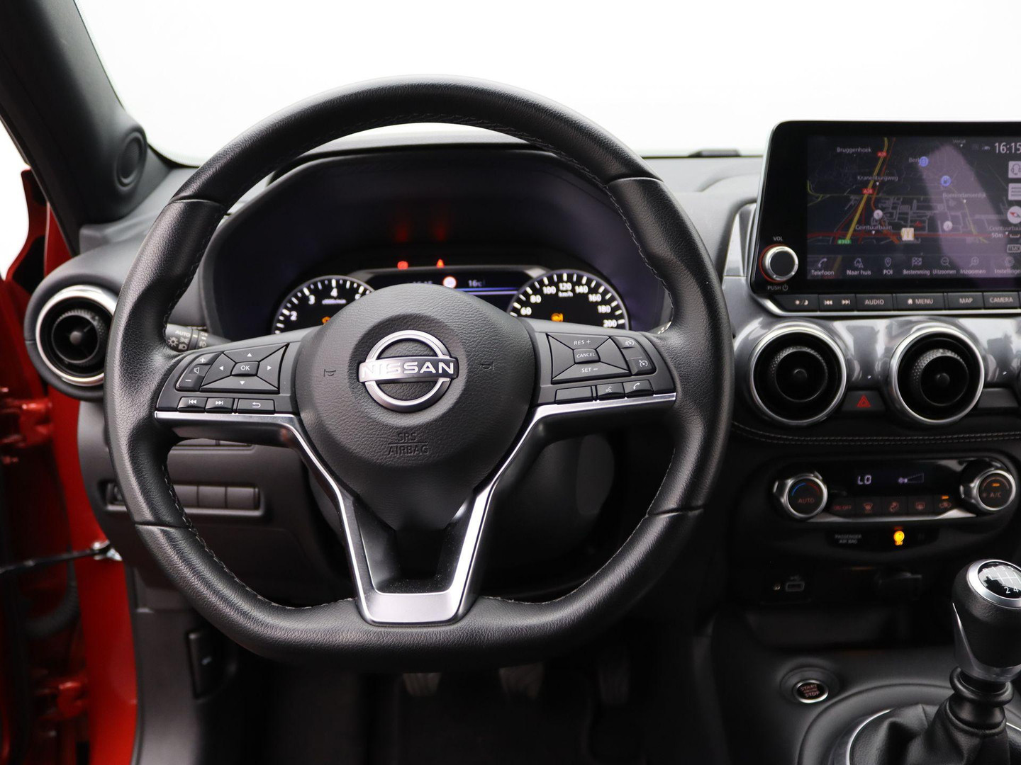 Nissan Nissan