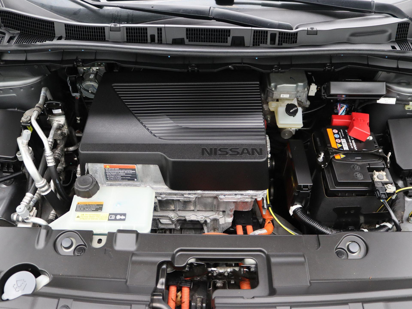 Nissan Nissan