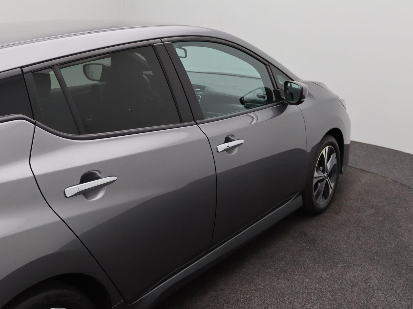 Nissan Nissan
