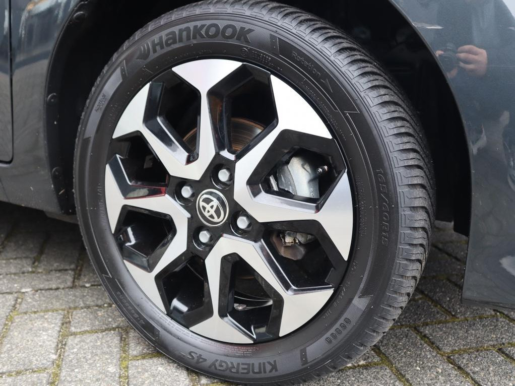 Toyota Toyota