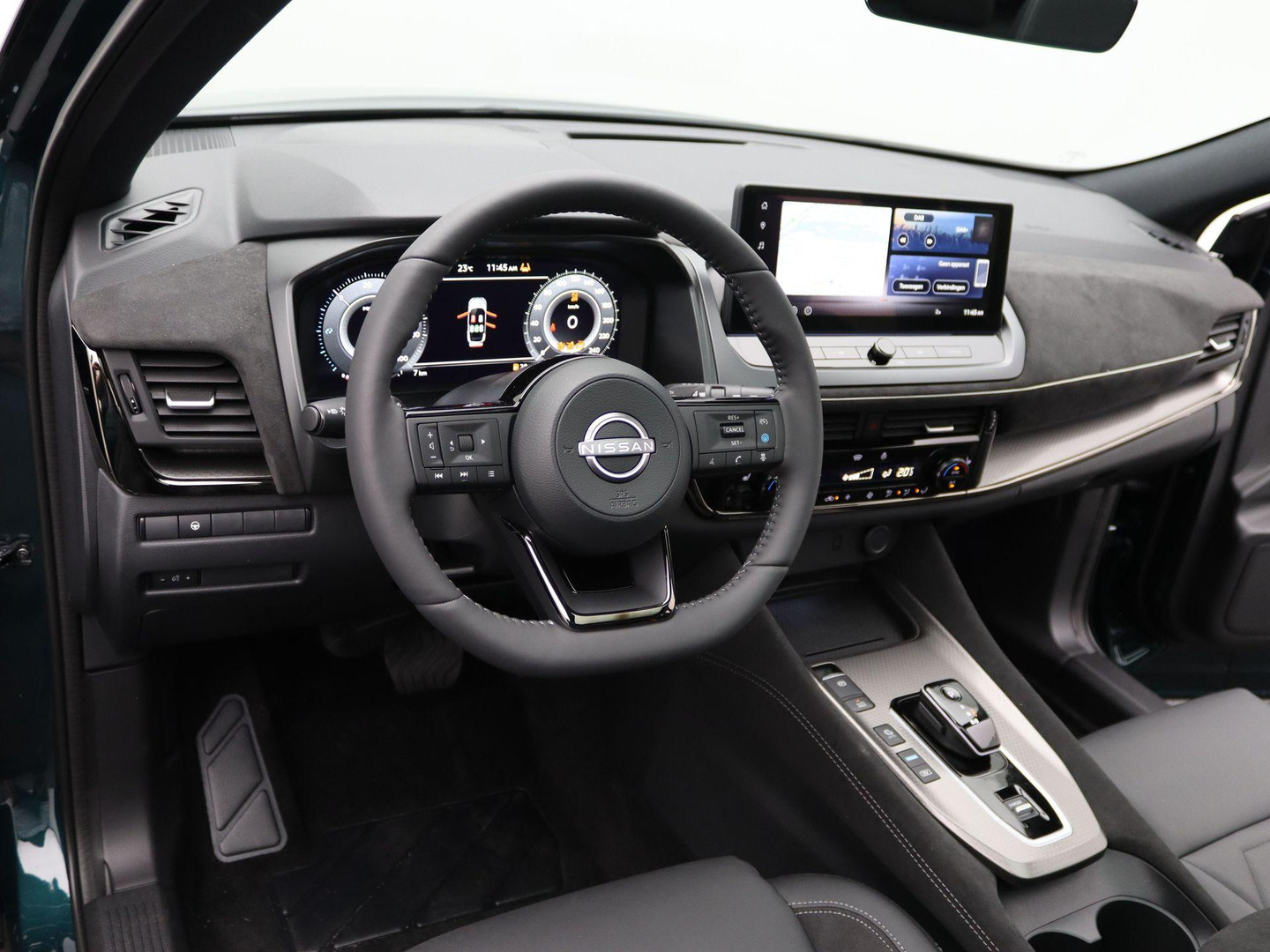 Nissan Nissan
