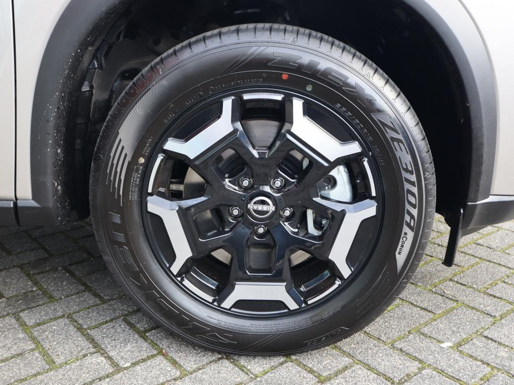Nissan Nissan