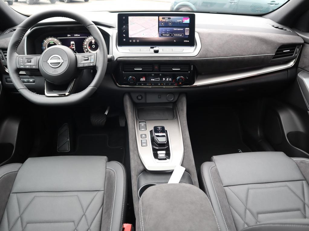 Nissan Nissan