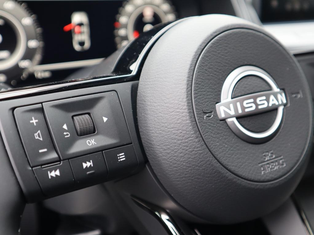 Nissan Nissan