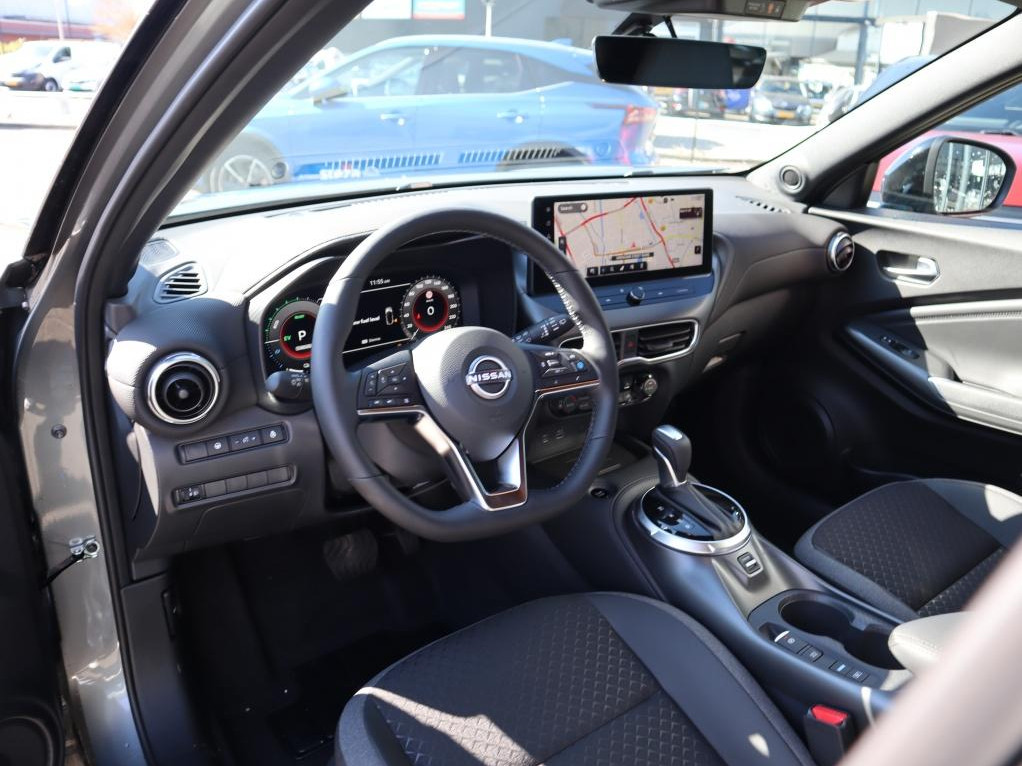 Nissan Nissan