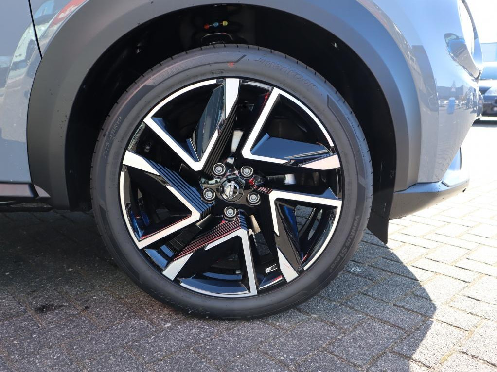 Nissan Nissan