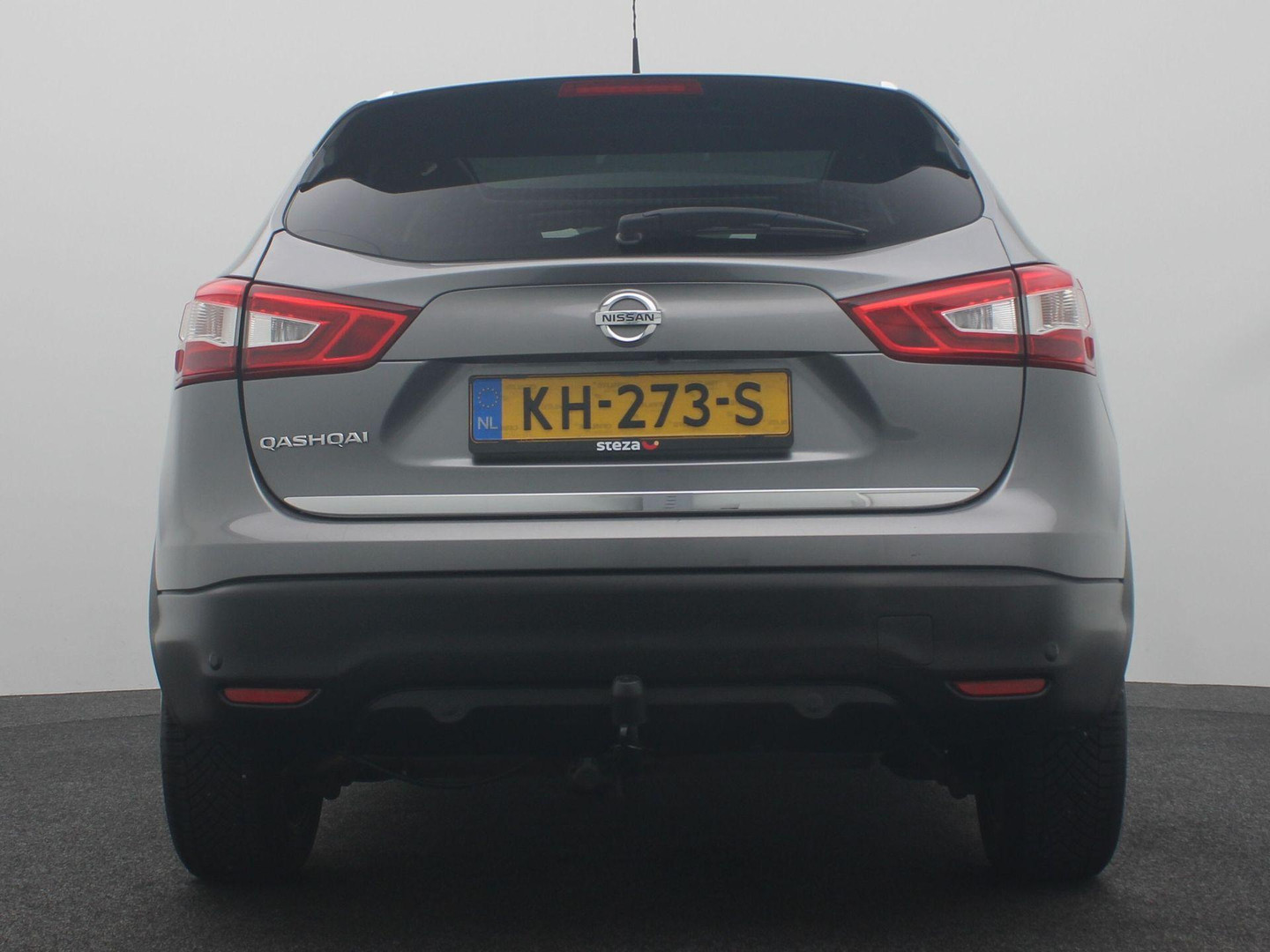 Nissan Nissan
