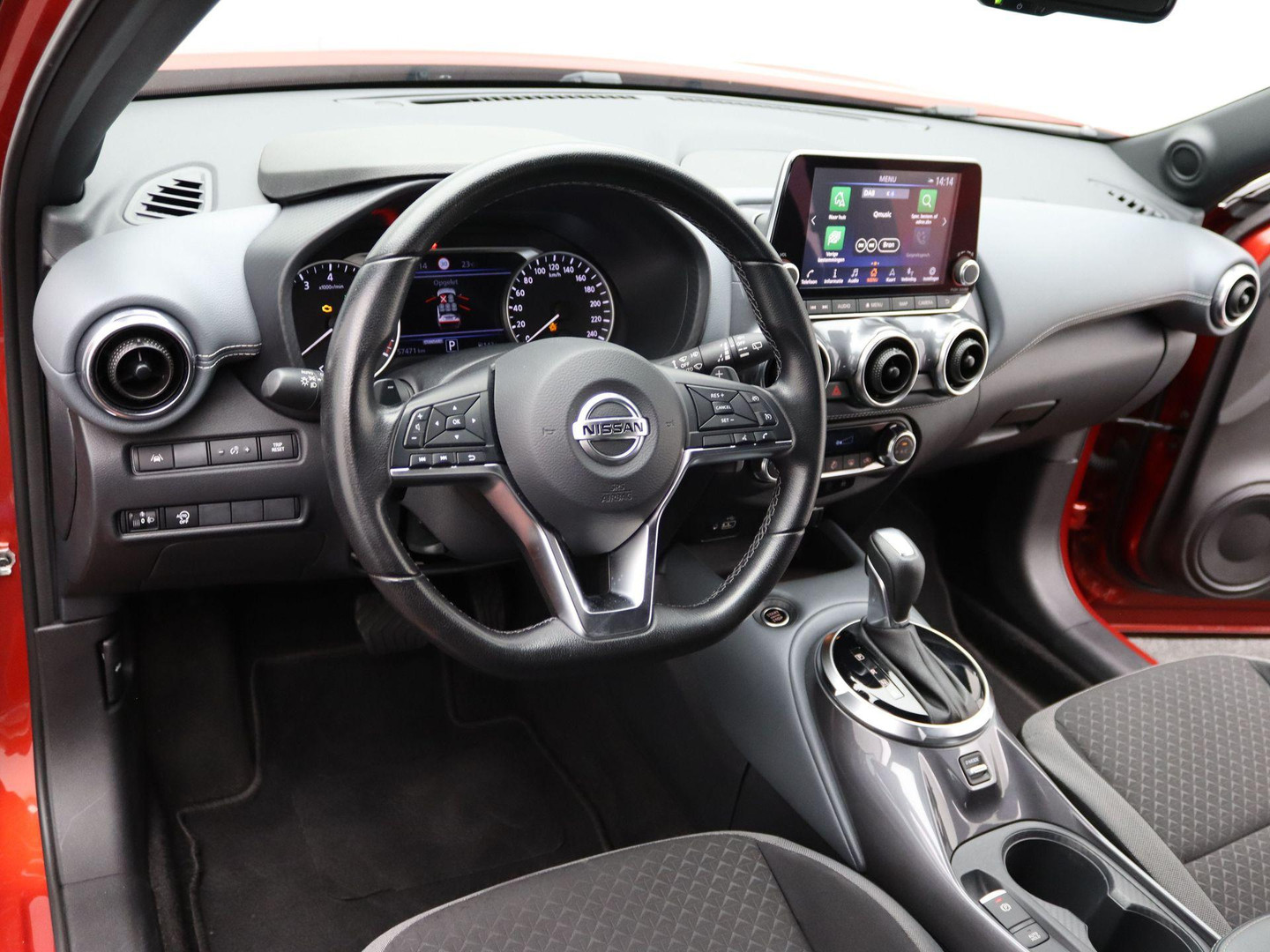 Nissan Nissan
