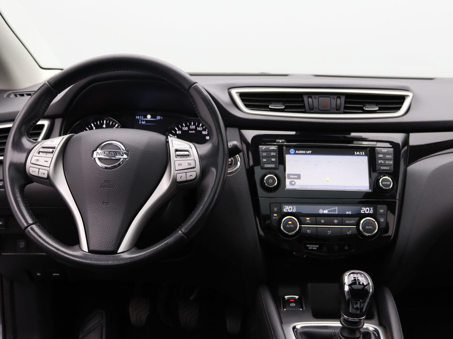 Nissan Nissan