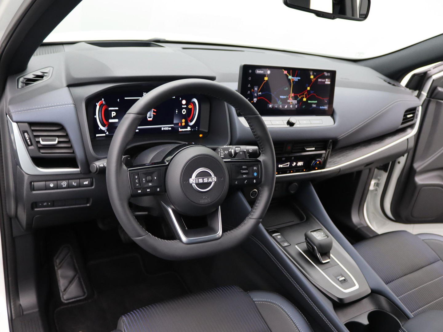 Nissan Nissan
