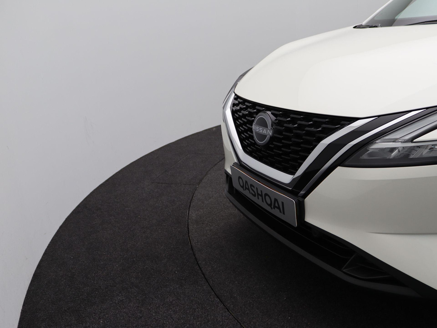 Nissan Nissan