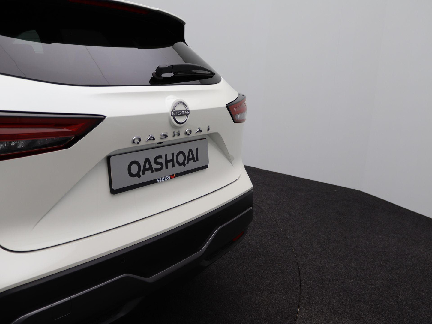 Nissan Nissan