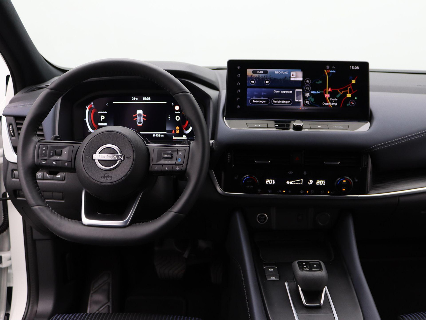 Nissan Nissan