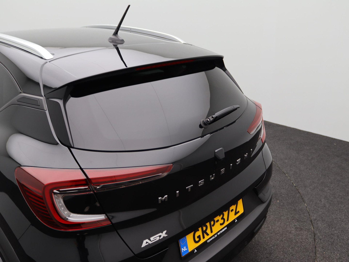 Mitsubishi Mitsubishi