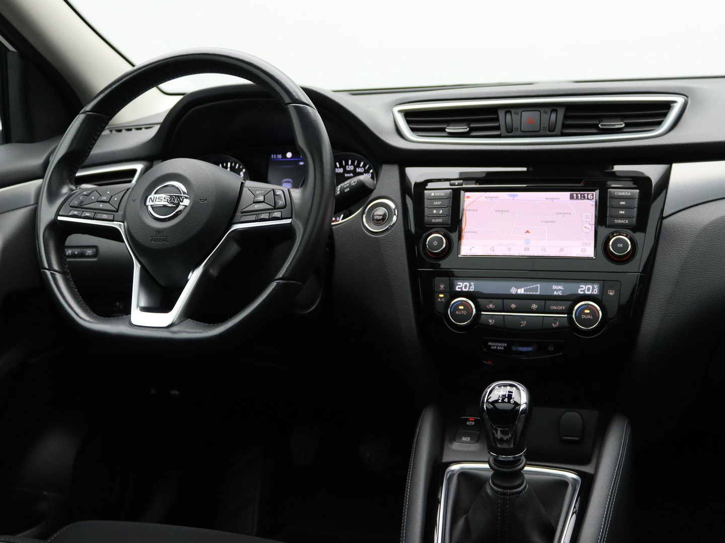 Nissan Nissan