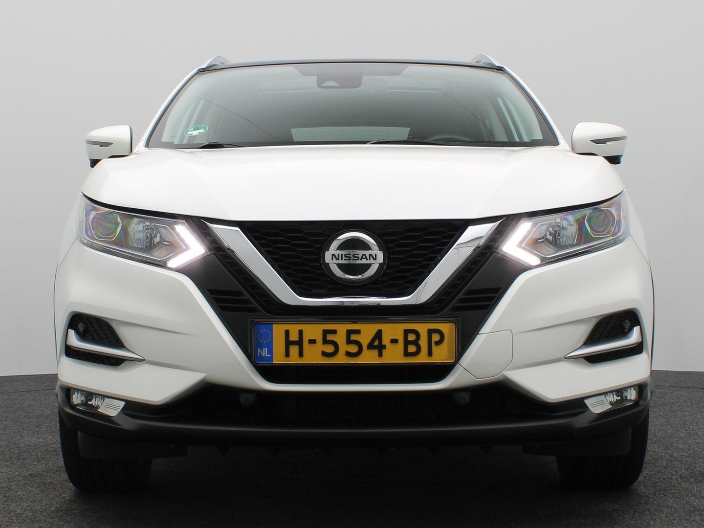 Nissan Nissan