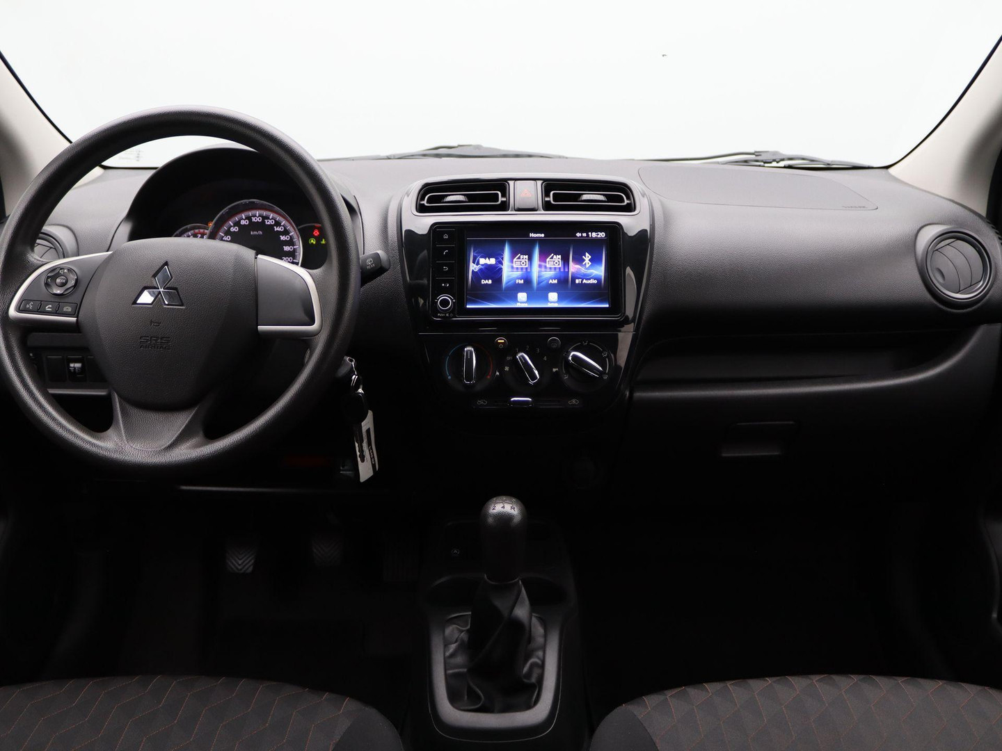 Mitsubishi Mitsubishi