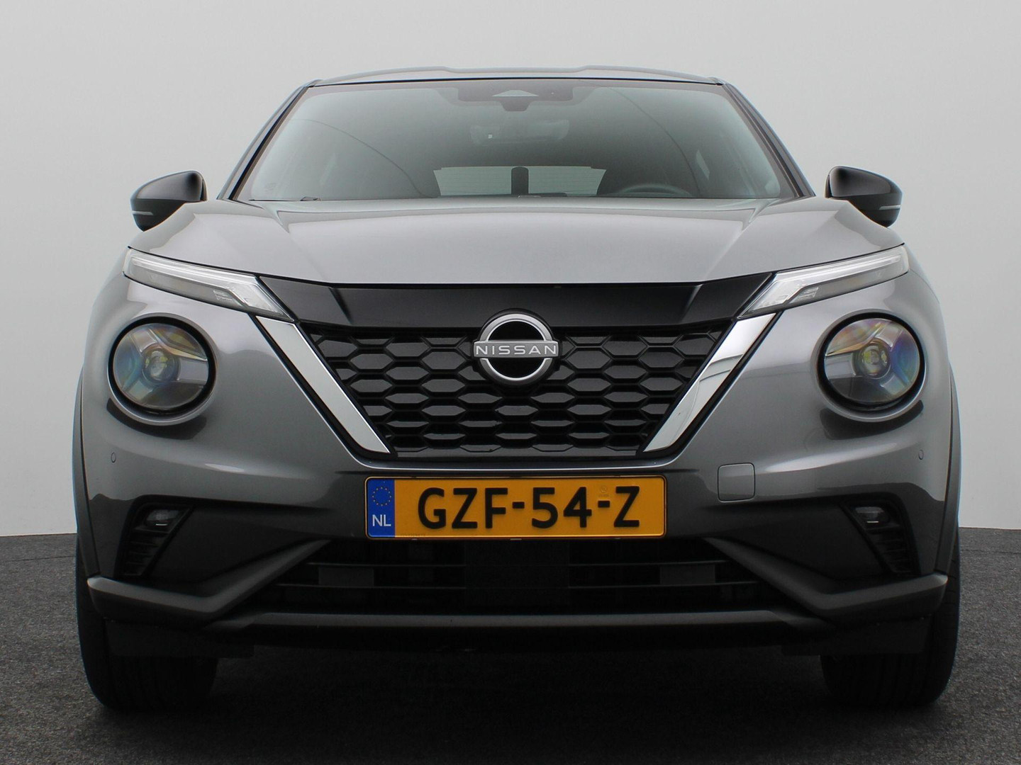 Nissan Nissan