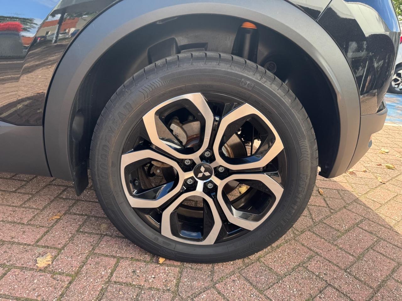 Mitsubishi Mitsubishi