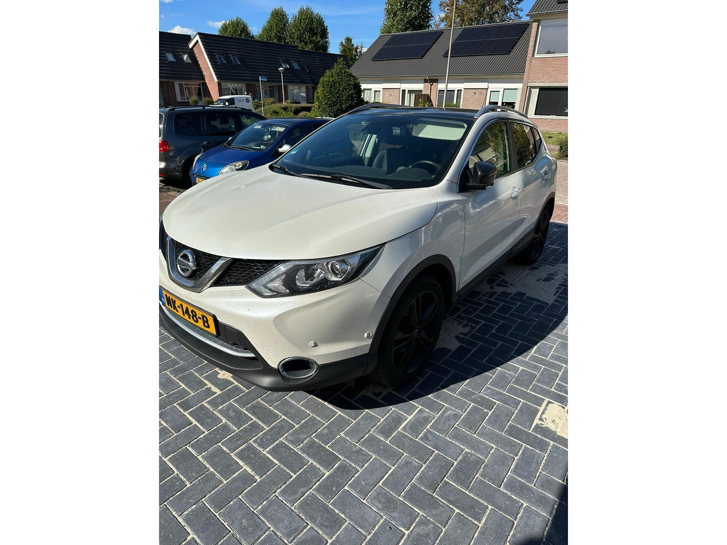 Nissan Nissan