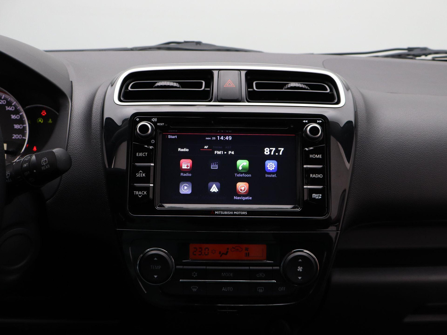 Mitsubishi Mitsubishi