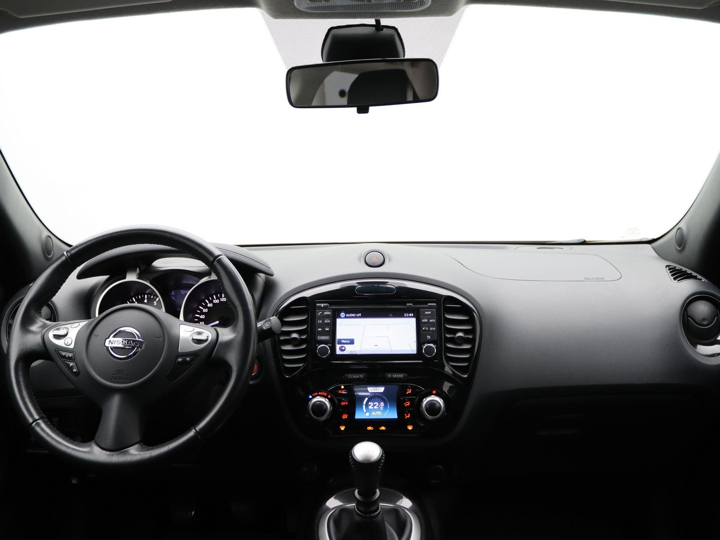 Nissan Nissan