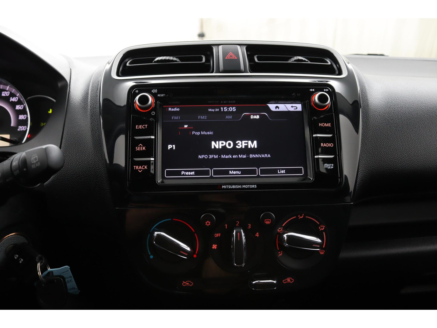 Mitsubishi Mitsubishi