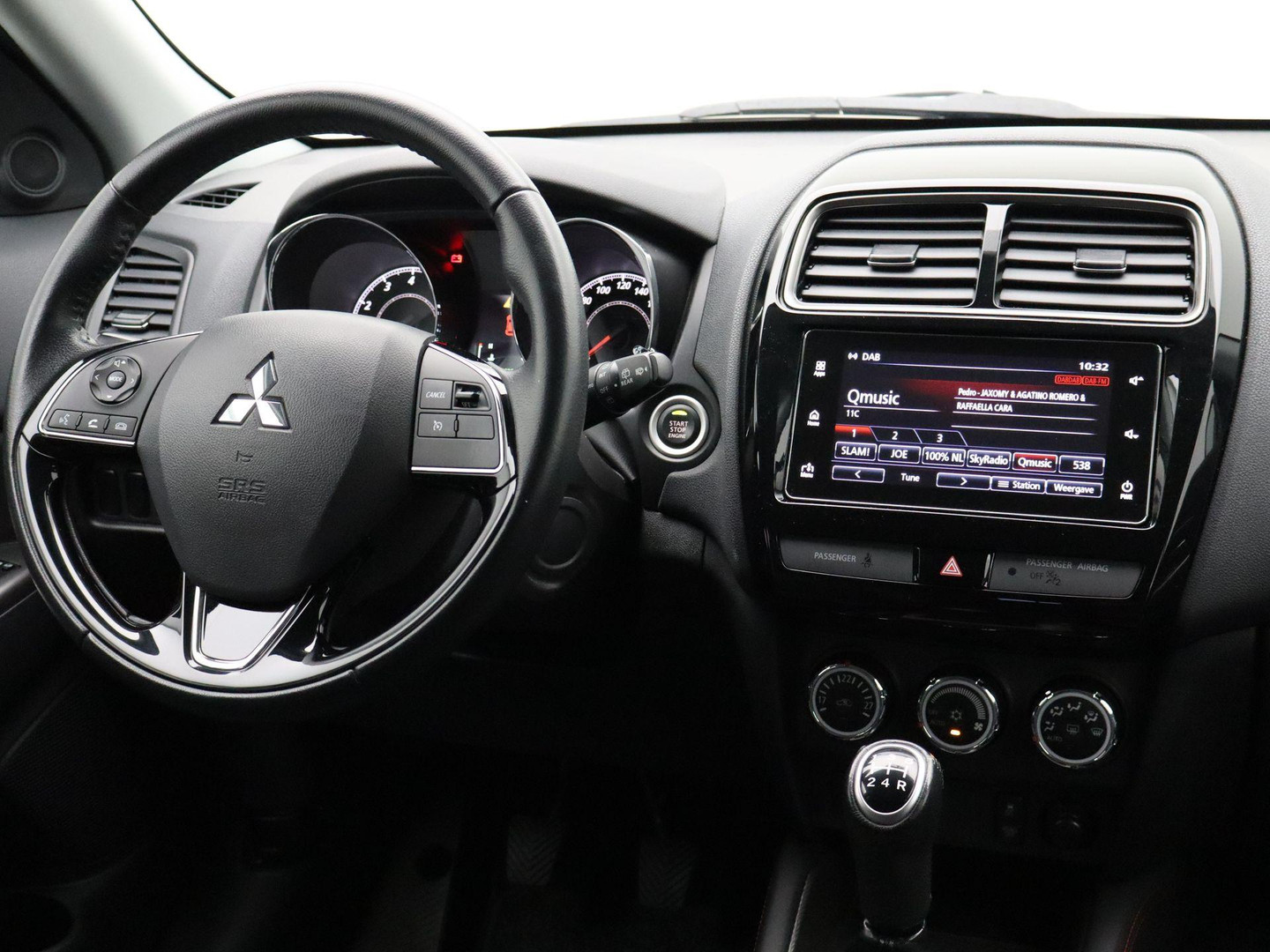 Mitsubishi Mitsubishi