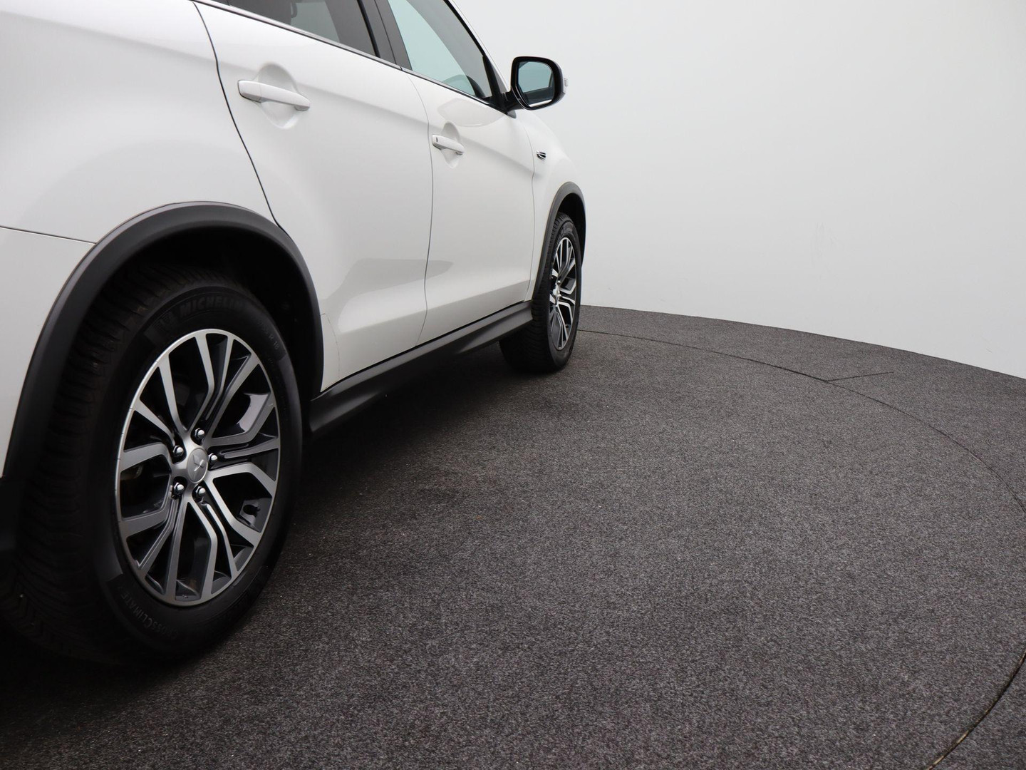 Mitsubishi Mitsubishi