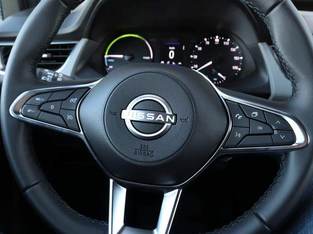 Nissan Nissan