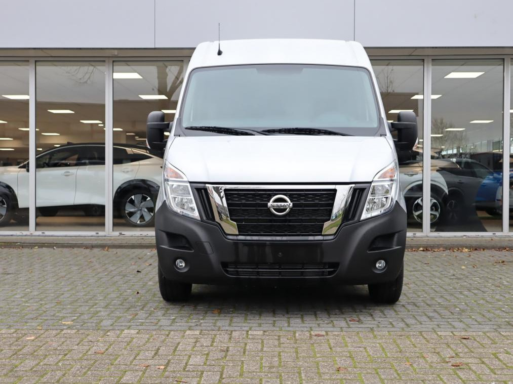 Nissan Nissan