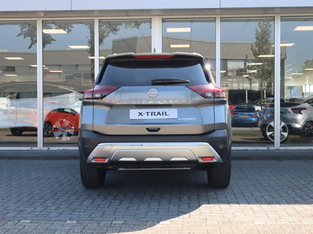 Nissan Nissan