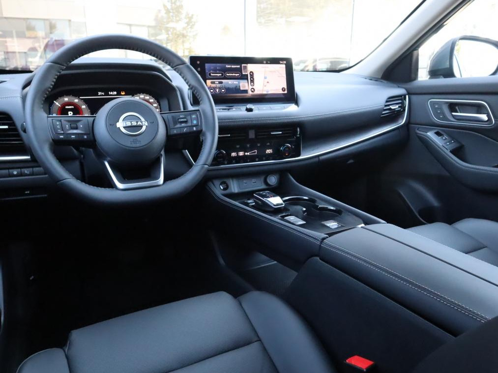 Nissan Nissan