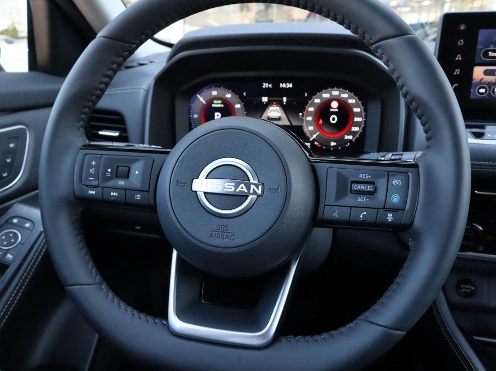 Nissan Nissan