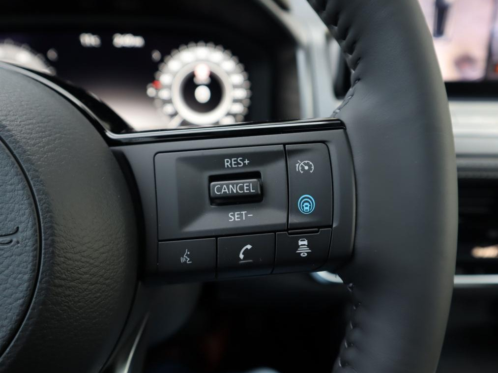 Nissan Nissan